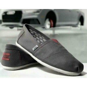 Toms Classic Audi Ash  Mens Gray Limited Edition Loafers Shoes Size 9